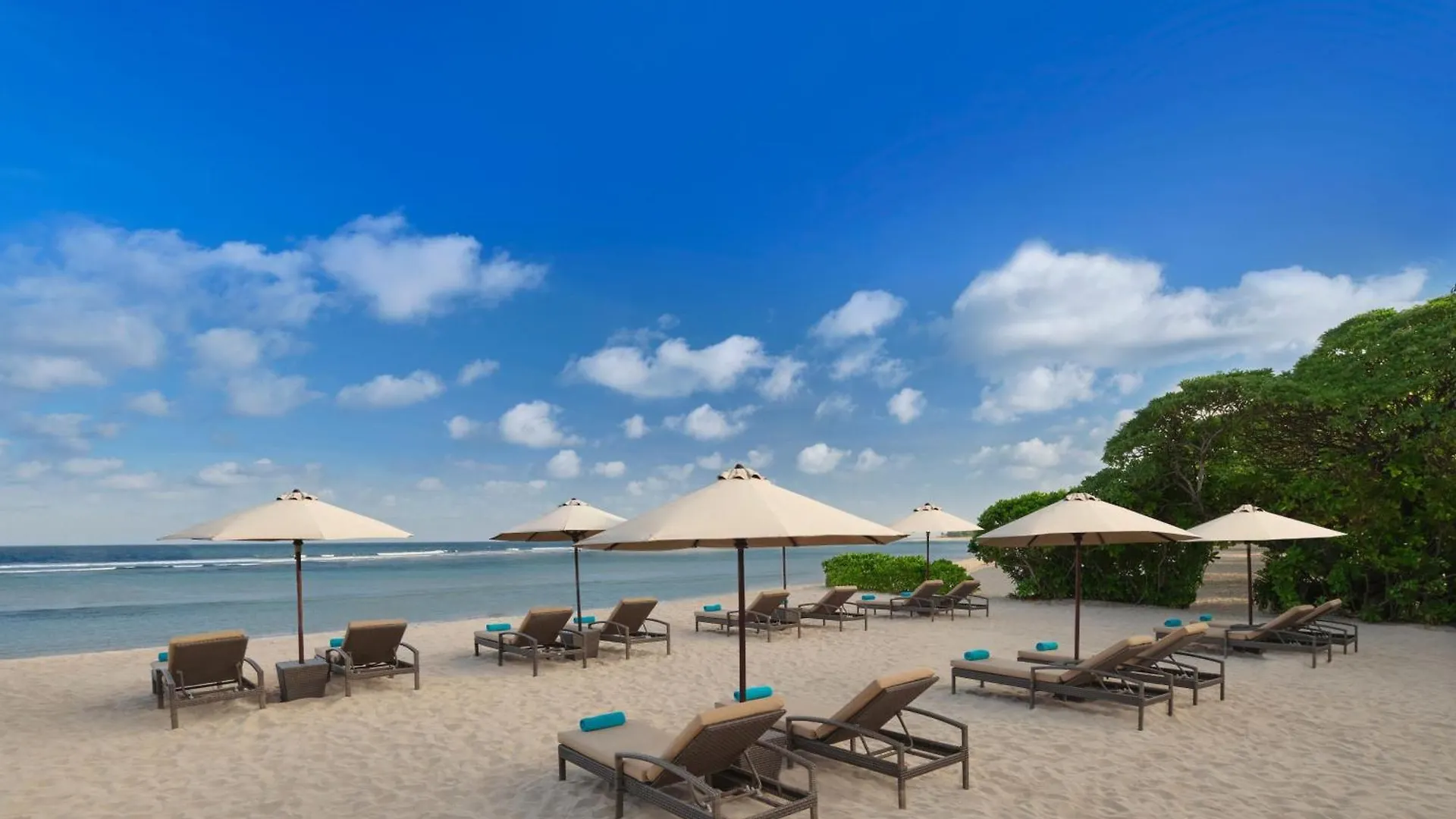 Courtyard By Marriott Bali Nusa Dua Resort